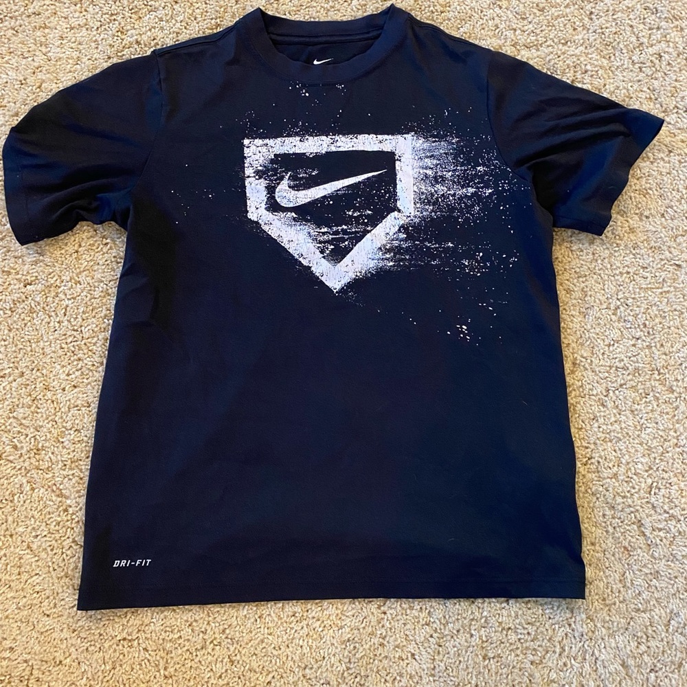 Kids Nike shirt